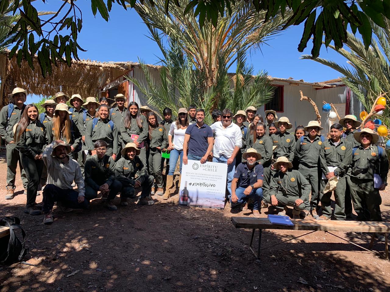 "Since the beginning of the project, we have worked together with the community of Pica, Matilla and Quisma, we have trained students from the agricultural school in the area and we have also provided technical support to growers,” says Marcelo Lorca, agricultural manager of Espiritu de Chile wines.
